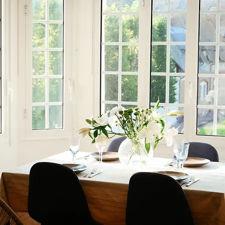 Prestige - Chic, Confort & A Pied