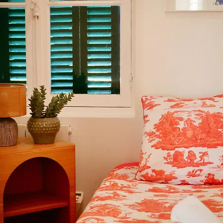 Prestige - Chic, Confort & A Pied