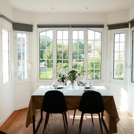 Prestige - Chic, Confort & A Pied Lägenhet