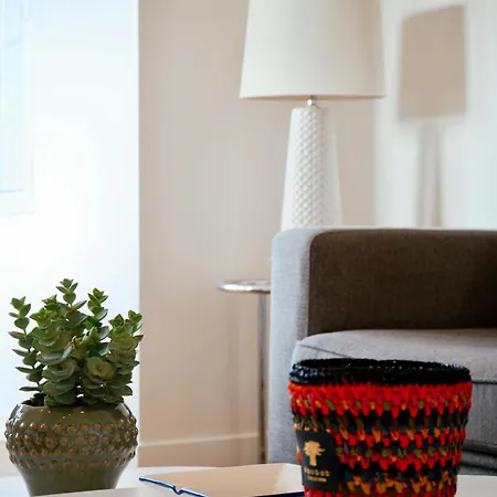 Prestige - Chic, Confort & A Pied